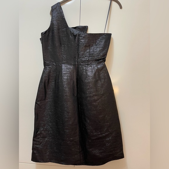 Kate Spade Cocktail Dress. Size 8. Black. - Picture 2 of 3